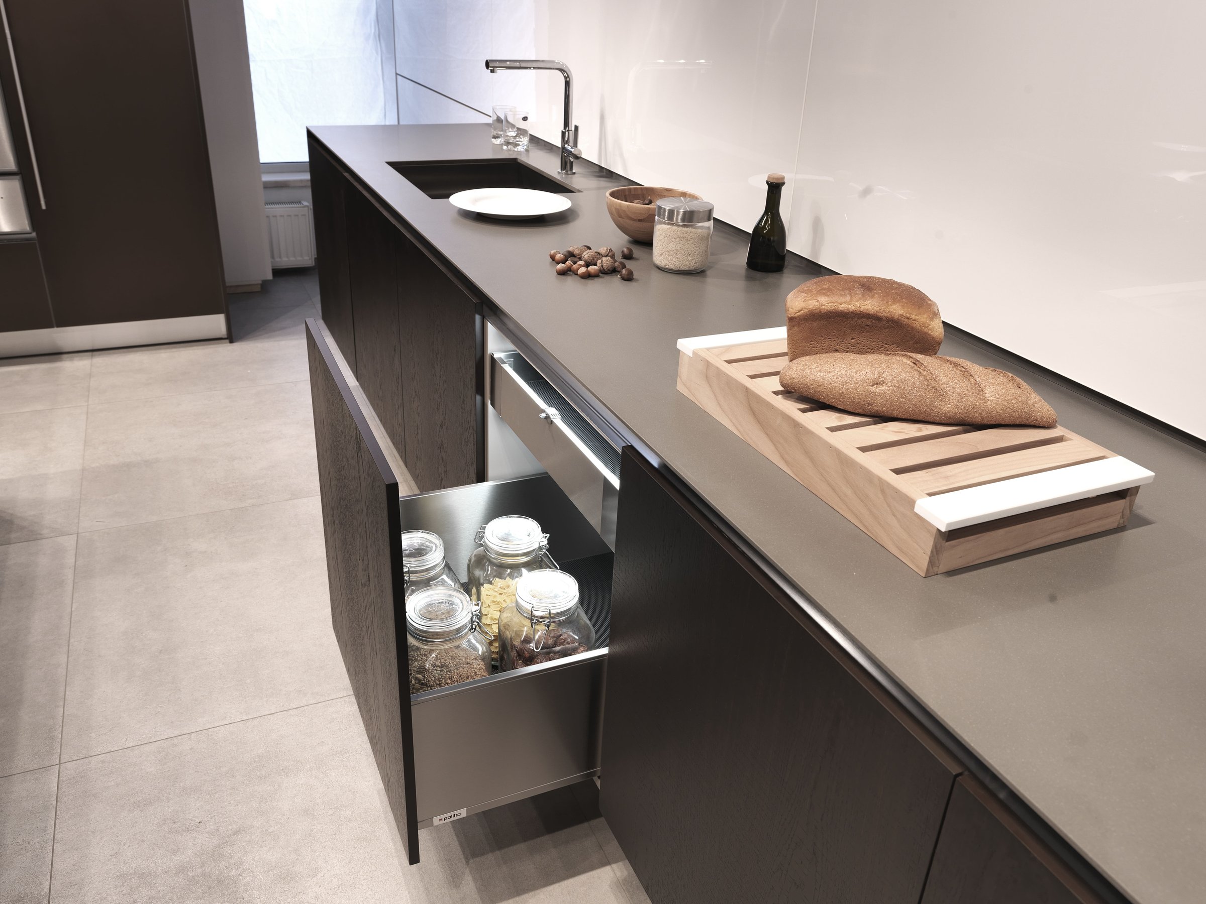 Bronze kitchen detail